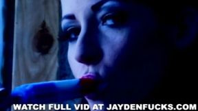 Sinful Jayden Jaymes and Nikki Rhodes's bubble butt clip