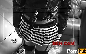 ben dovers motor birds 2 - Scene 2