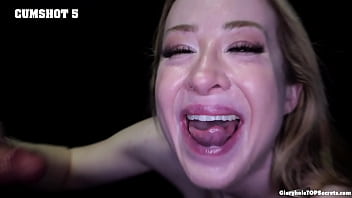 Does it taste very salty, Alaina?