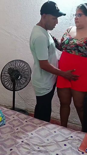 Big-assed real estate agent ends up fucking hard with client until her fat pussy is filled with cum   Clip 1