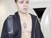 Late Night Fun with Balkan Twink Resanu – He Knows Exactly What You Crave