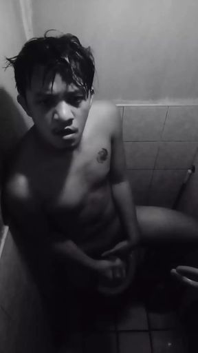 Kraken - Midnight Wanking on a Public Toilet