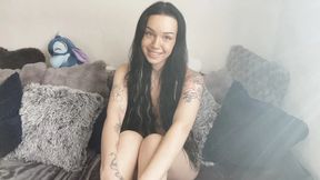 I'm overcoming my limit!! For the 1x my pussy shown on the Internet!