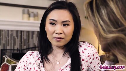 Kimmy takes Clara s pussy to the peak of pleasure