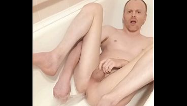 LanaTuls aka Sergay Fag - Deep Anal Cleaning in Bath with Water. Хочешь меня выебать - пиши в тг MoscowFaggot.
