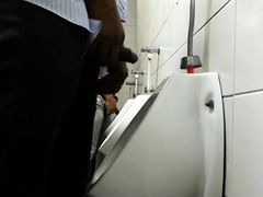 Spy men urinal 3