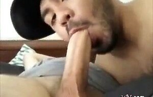 Twink Cock Sucking by Hunk with Perfect Lips