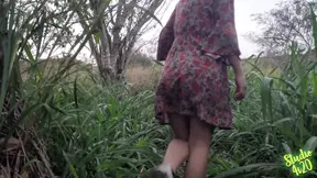 Amateur couple gets it on in public with big Latino cock