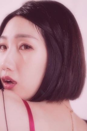 Chinese pornstar pleases a fan - Perv Milfs n Teens