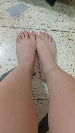 show feet
