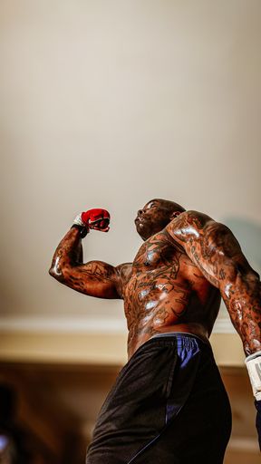 BBC Worship Hallelujah Johnson ( Y&#039;all see what Kanye did to Miguel Villasana i&#039;m Stroking my Cock )