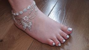 #4 Worship BBW feet - Loser training