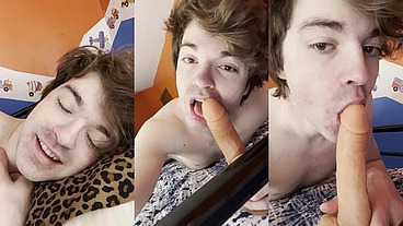 Gorgeous Twink Niko Springs Sucks on Your Morning Wood