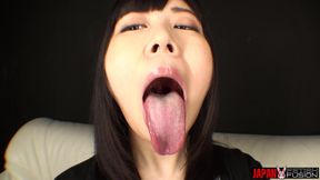 Ena Yuzuriha's Self-portrait of Tongue and Mouth