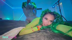 neon rave tease as armani black steals a wild backstage moment!