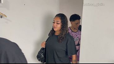 Latina safada faz sexo com a cunhada enquanto o corno do marido tira uma soneca na cama ao lado - COMPLETO NO RED