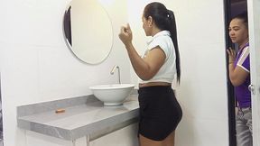 enjoying a good pussy blowjob in the bathroom while i put on makeup