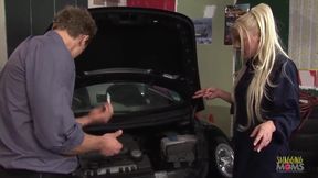 Seductive Milf in Lingerie Gets Fucked Doggy Style by a Big Dick After Car Trouble