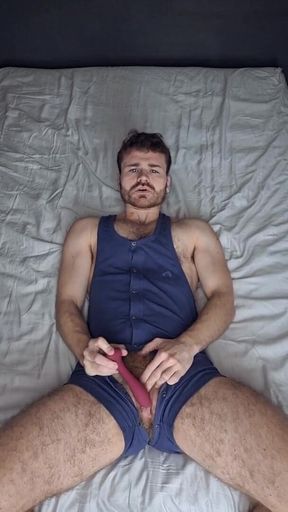 Hairy Ftm Cumming and Squirting with Vibrator