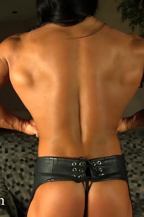 Bodybuilder Angela Shows off Big Muscles and Cums Hard