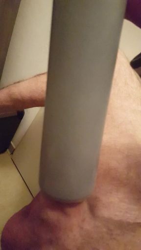 vacuum cleaner cumshot