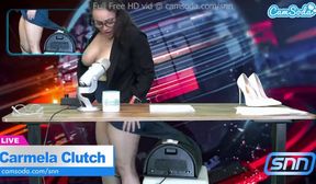 Camsoda Newscaster spex babe rides sybian