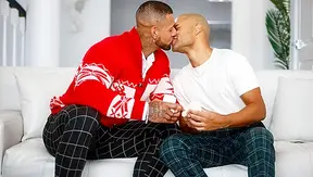 Xavier Zanes Horny Ride: Ripped Latinos Heat Up Christmas Eve – Dark Desires