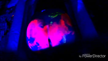 Blacklight bodypaint solo