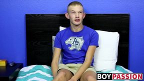 Enticing twink toys ass after an exhausting conversation