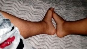 hablando sucio en español con fetiche de pies