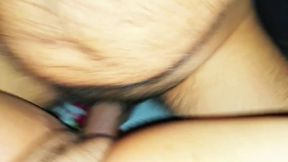 ඔෆිස් බොස් එක කෙල්ලෙක් නිකන් ආරින්නැ වැඩ ගන්නවාමයි පොල් උල ඇරලා,Asian sex videos,big cock,nice big.