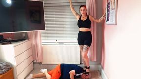Gym Wear & Sandals Head Crushing 2