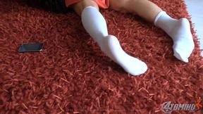 STOCKING FEET HUNGER - HD