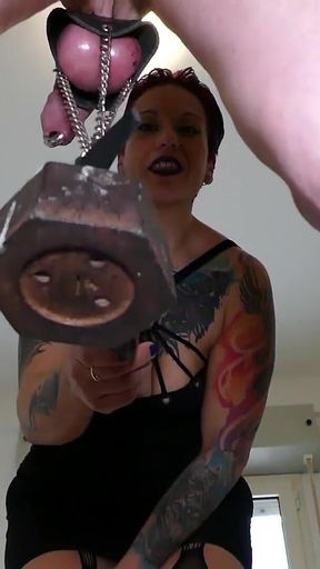 Lady Morgana Metallizes Slave F