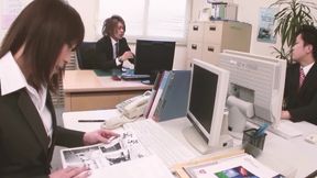 Beau Jap Sex Scene 3: Beautiful Busty Japanese Woman Masturbates in the Office Bathroom