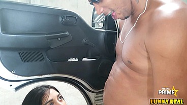Aventuras de uma Gostosa de 18 anos Pelo Rio de Janeiro