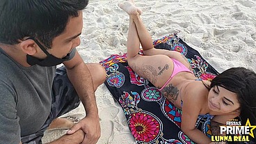 Aventuras de uma Gostosa de 18 anos Pelo Rio de Janeiro