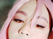 Trap Cosplayer playing with her Dildo