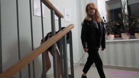 CINDY - I want you to smell my sweaty feet (HD)