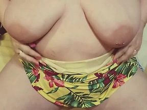 Interview with BBW slut ends in orgasm.