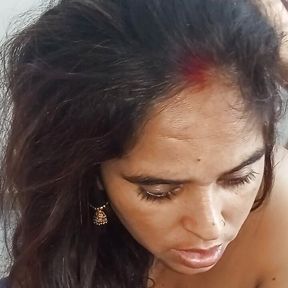 Indian bhabi sucking and fucking very hardly with our husband in bed room and like this video 📷