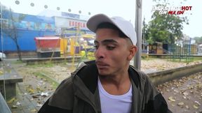 mlk edu fodendo um cuzinho nos bastidores da cena