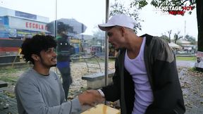 mlk edu fodendo um cuzinho nos bastidores da cena