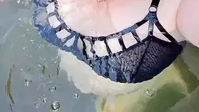 Busty Bbw Bouncy Bathing Beauty