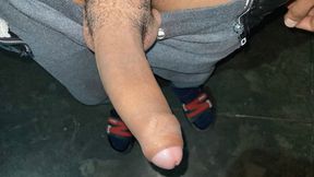 Outside I saw a girl&#039;s ass which was so big that I shook my dick.