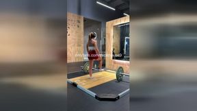 Buff Teen Deadlift Accident: Creamy Squirt TikTok Live