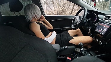Hot cruise, a stranger got into my pants and fucked me on the highway without a condom in the car