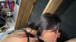 Carpenters are the best lovers you'll ever meet! They work from home and give amazing satisfaction.