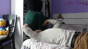 facesitting with the huge ass of this french pawg!