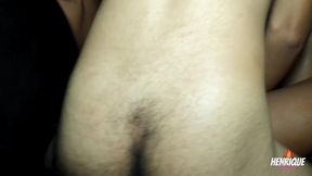rolou um gangbang de dotados na taurus , e fudemos um passivo insaciavel, com direito a dupla penetracao.